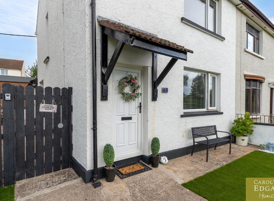 5 Charles Way, Comber, Newtownards, BT23 5BB