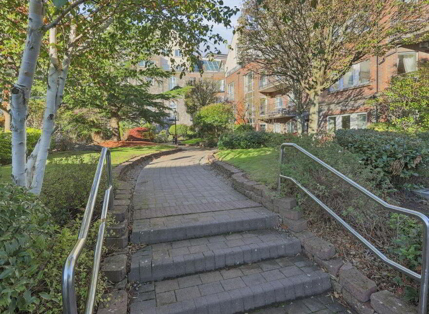 Apartment 128 Gracepark Manor, Drumcondra, Drumcondra, D09E932