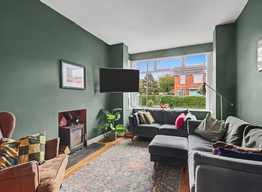 1 Blenheim Drive, Belfast, BT6 9GB