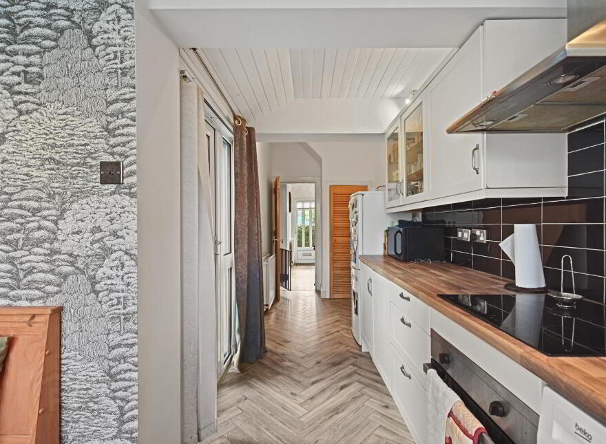 1 Blenheim Drive, Belfast, BT6 9GB