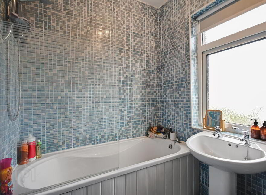 1 Blenheim Drive, Belfast, BT6 9GB