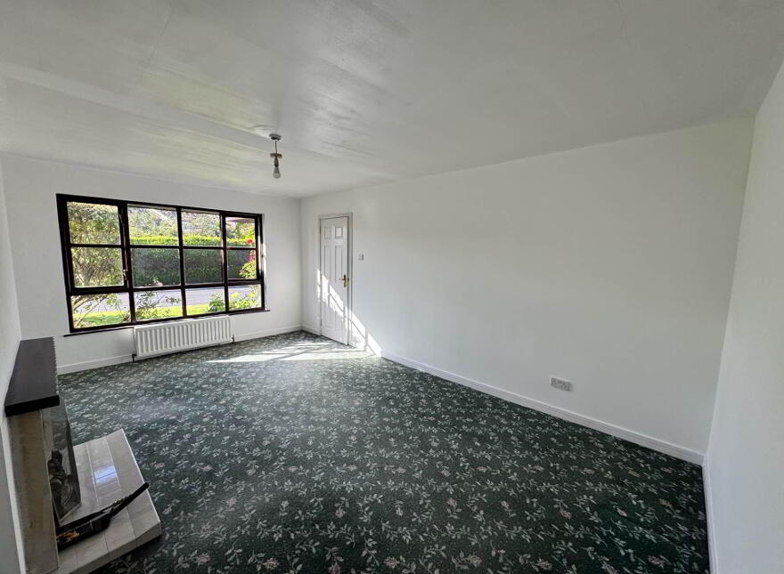 4 Prospect Grove, Carrickfergus, BT38 8YN
