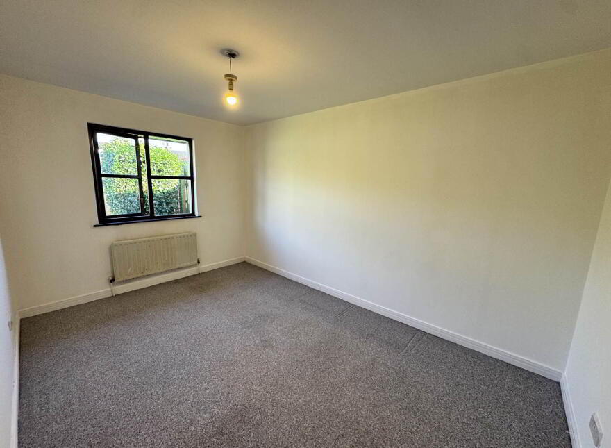 4 Prospect Grove, Carrickfergus, BT38 8YN