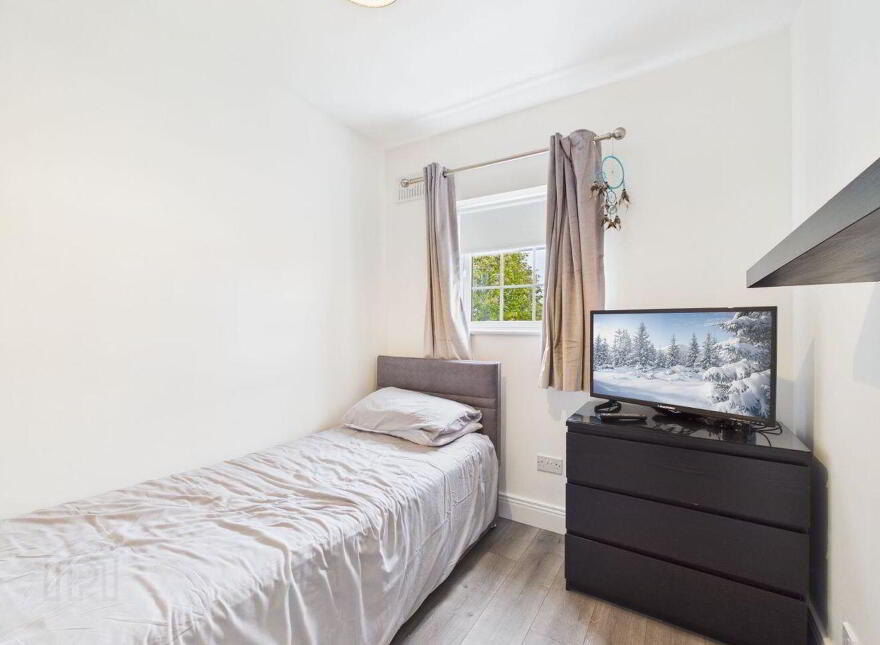 28 Askea Lawns, Tullow Road, Carlow Town, R93F9F7