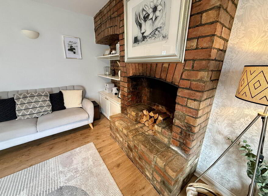 33 Rosebery Gardens, Belfast, BT6 8JG