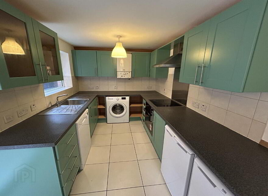 32 Kimberley Street, Belfast, BT7 3DY