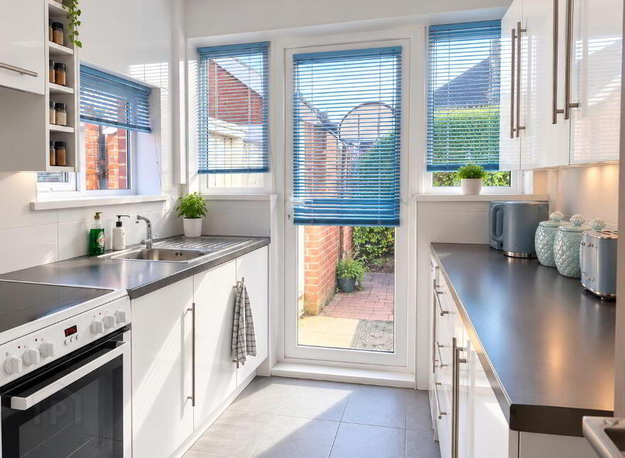 35 Orangefield Parade, Belfast, BT5 6DE