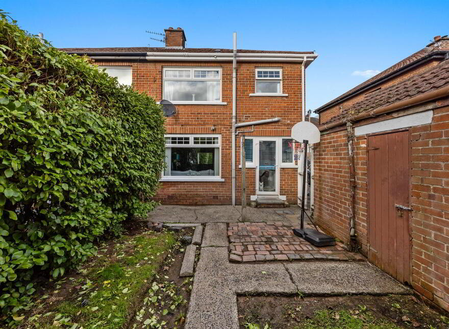 35 Orangefield Parade, Belfast, BT5 6DE
