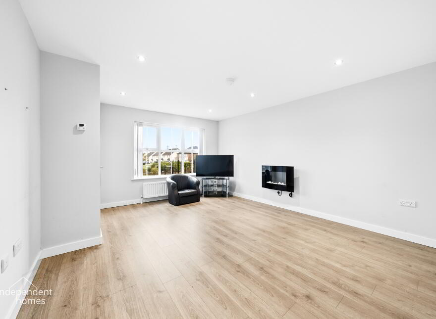 3 Porter Green View, Larne, BT40 2FA