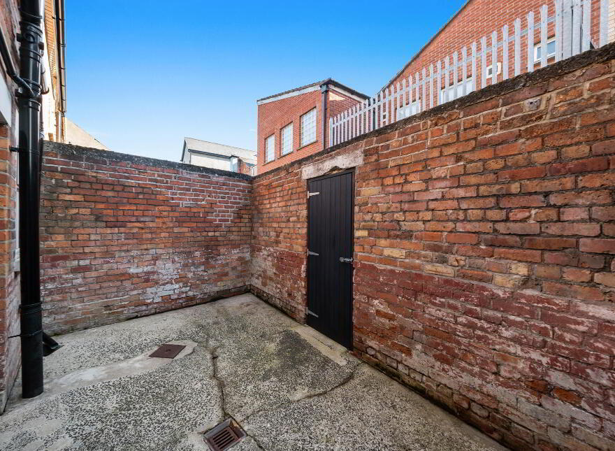 32 Moonstone Street, Belfast, BT9 7HL