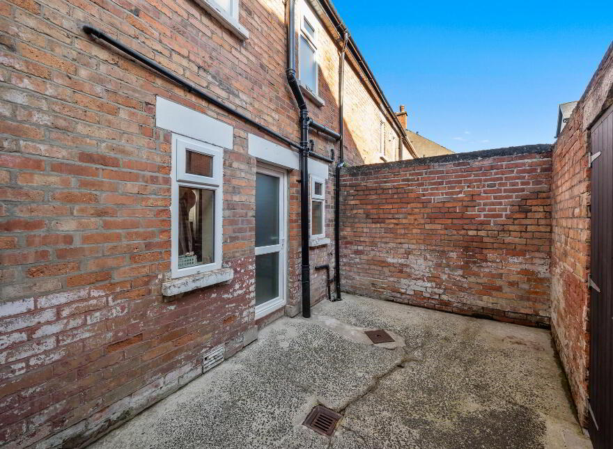 32 Moonstone Street, Belfast, BT9 7HL