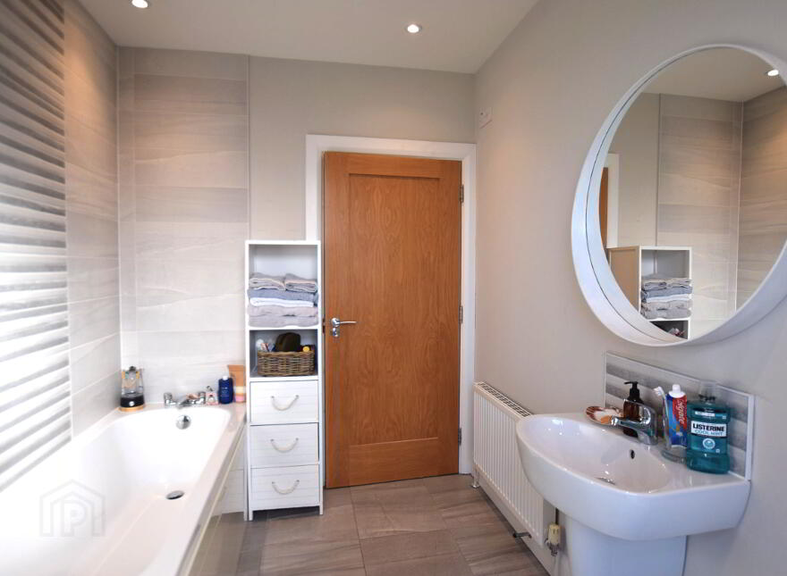 29 Evesham Lane, Bangor, BT19 1FU