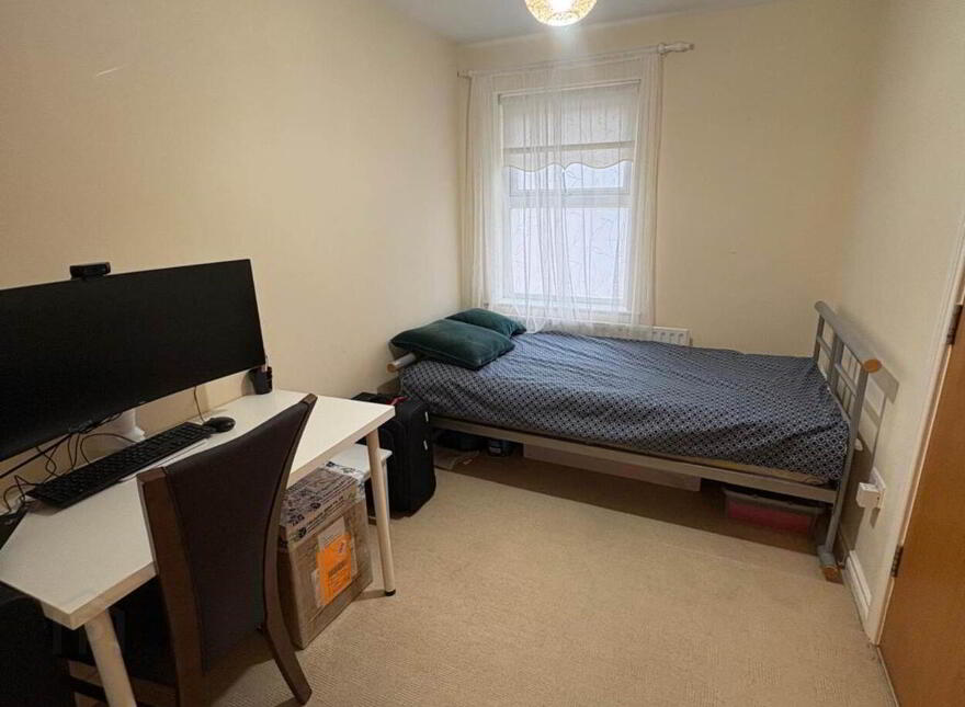 8h Lesley Heights, Greenisland, Carrickfergus, BT38 8TB