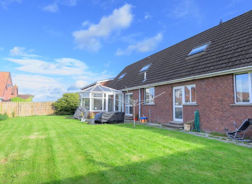 16 Kinwood Road, Bangor, BT19 6WD