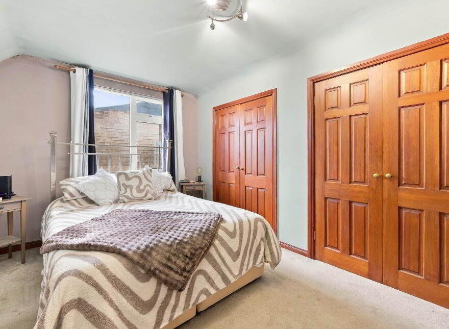 16 Kinwood Road, Bangor, BT19 6WD