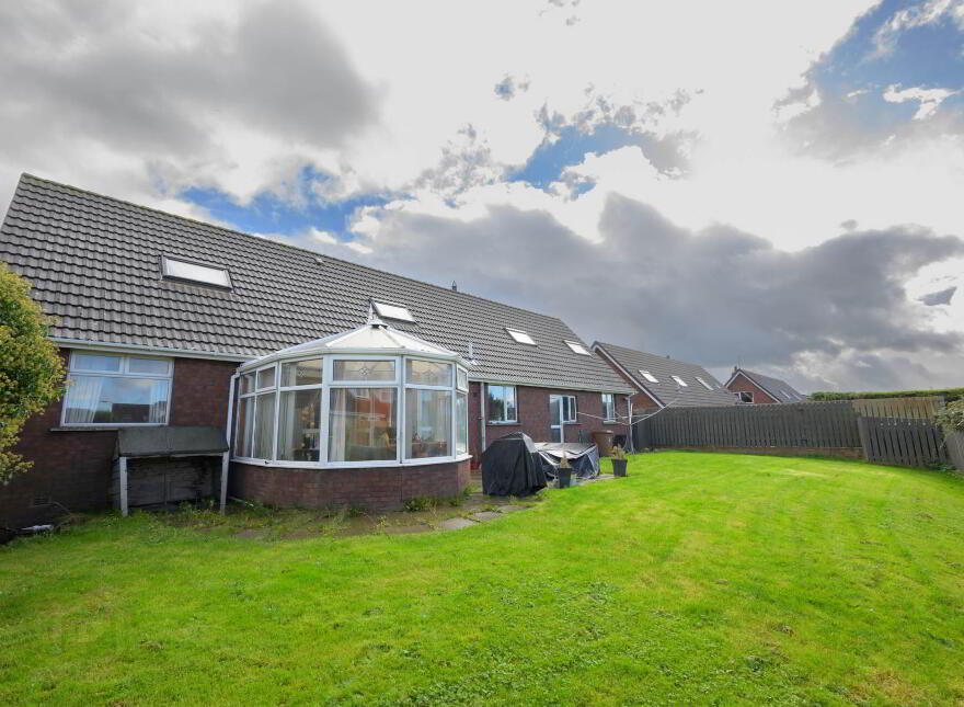 16 Kinwood Road, Bangor, BT19 6WD