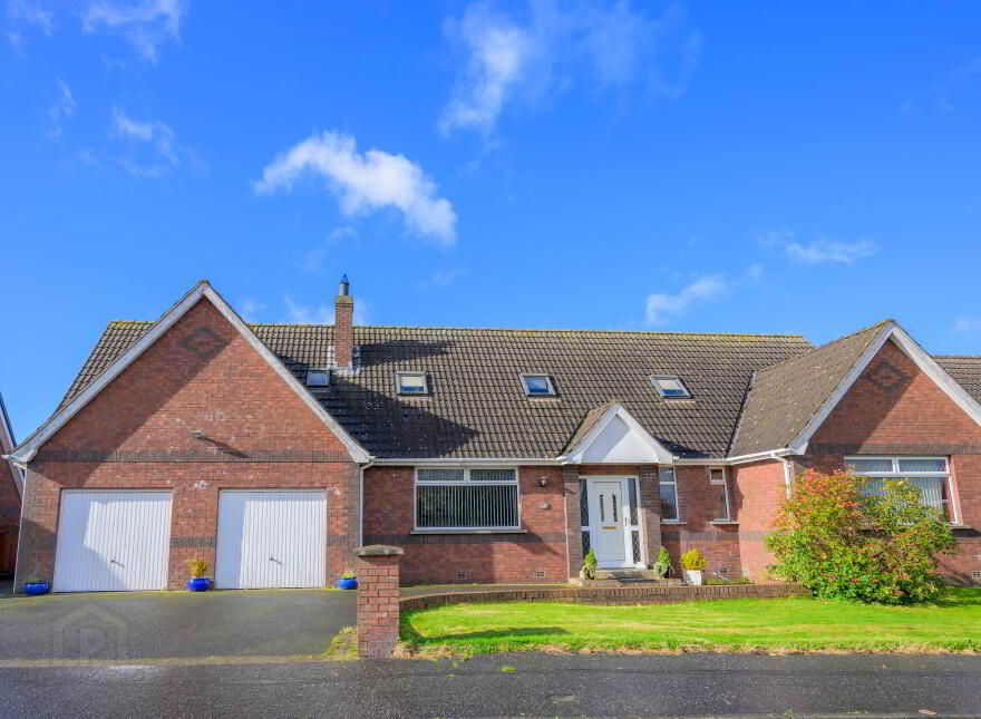 16 Kinwood Road, Bangor, BT19 6WD photo