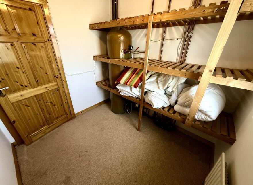 Carrowmore, Knock, F12EC44