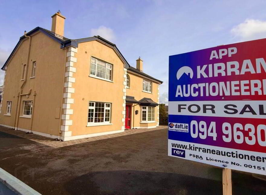 Carrowmore, Knock, F12EC44