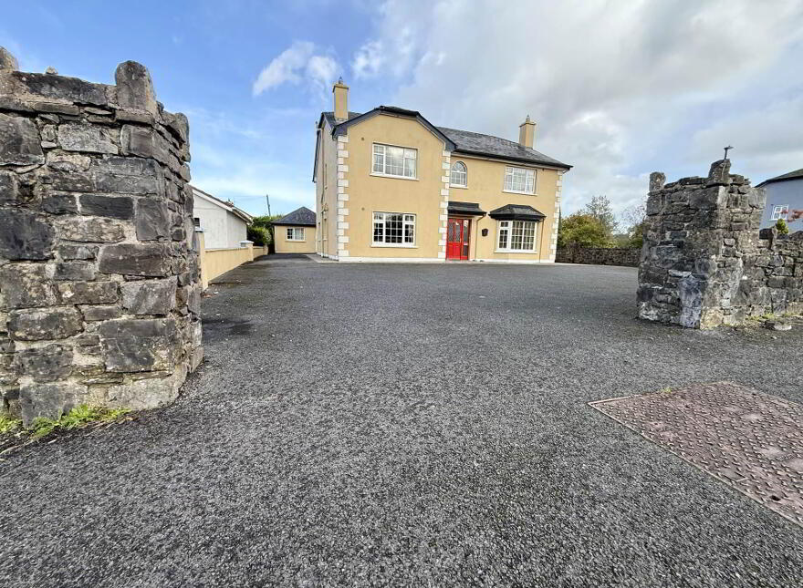 Carrowmore, Knock, F12EC44