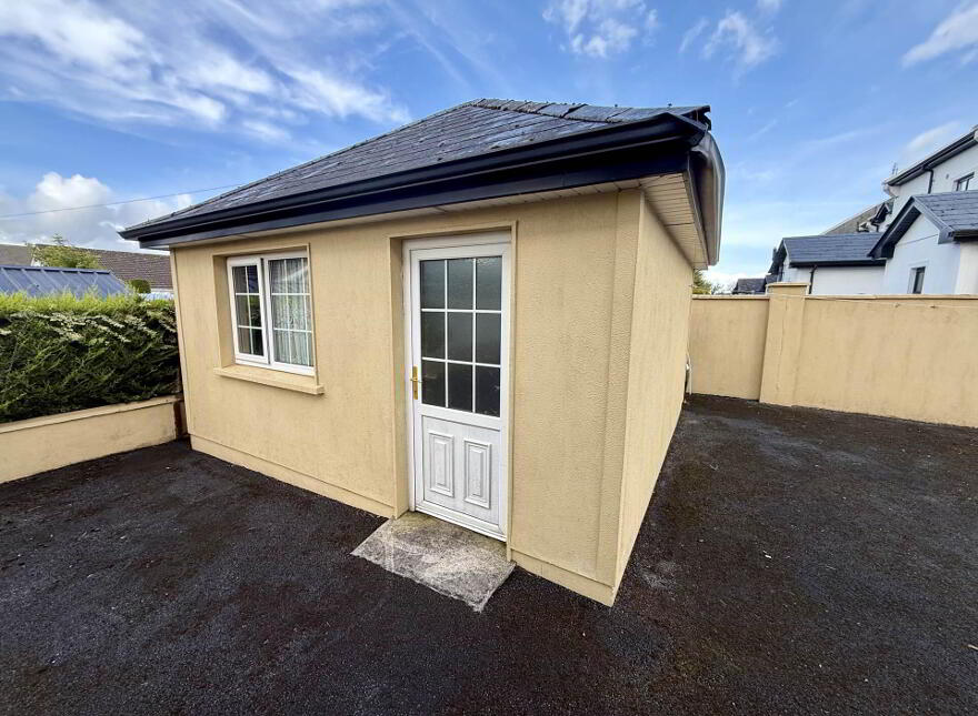 Carrowmore, Knock, F12EC44