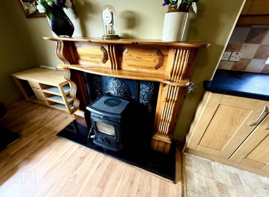 Carrowmore, Knock, F12EC44