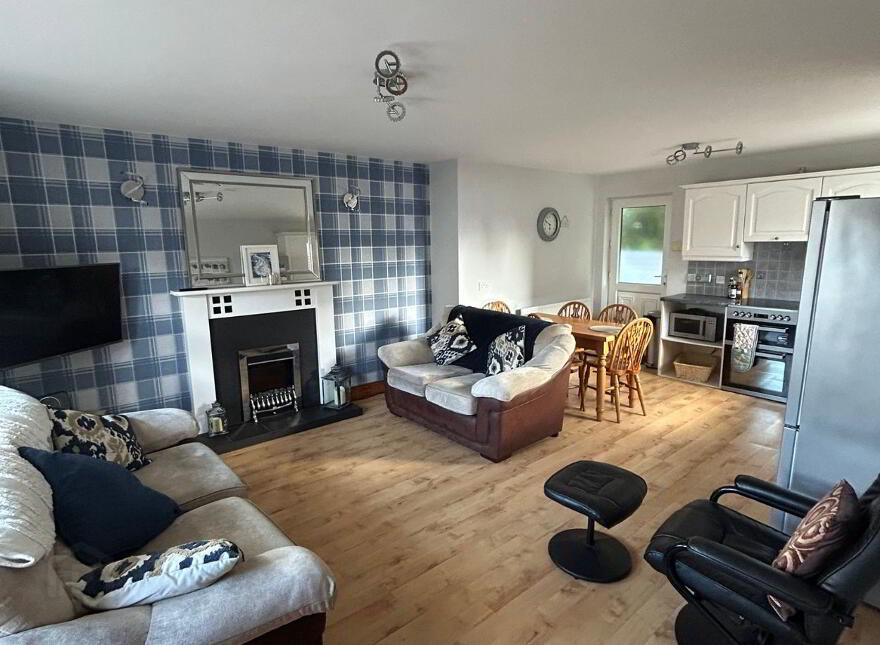 8 Burnside, Portstewart, BT55 7LF