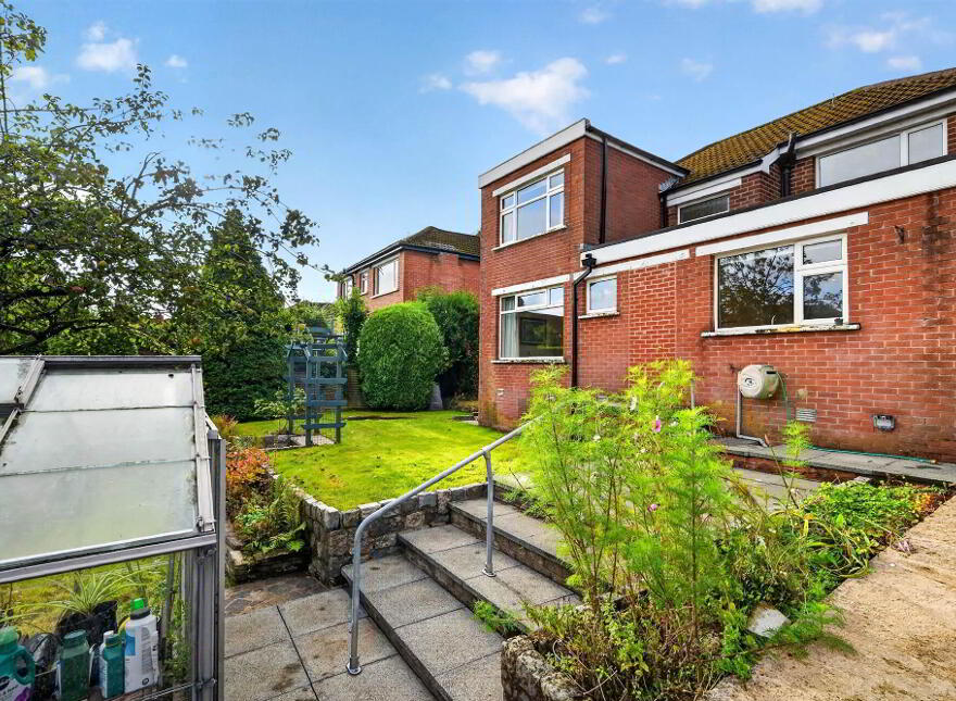 26 Richhill Crescent, Ballyhackamore, Belfast, BT5 6HF