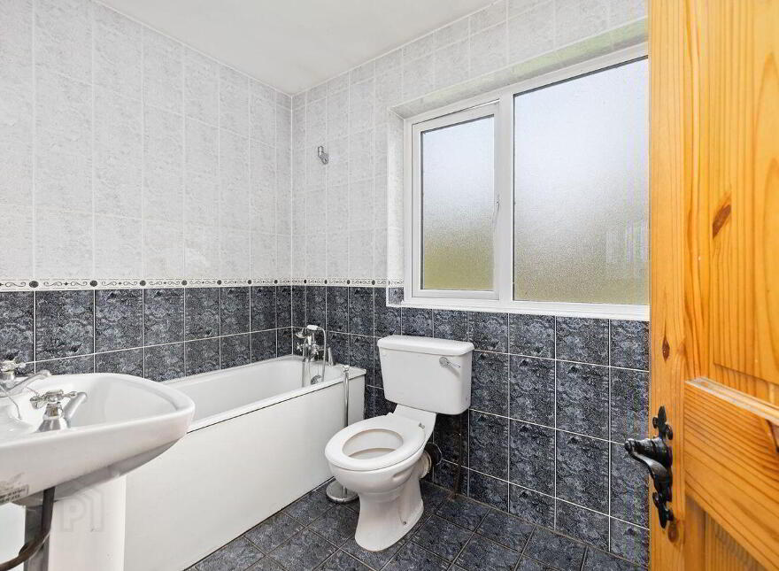555 O'Neills Park, Dublin Road, Maynooth, W23N8R6