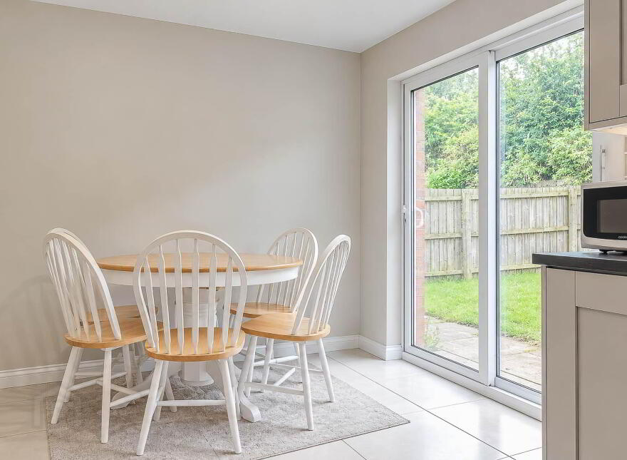 30 Ballyveigh Avenue, Antrim, BT41 2GX