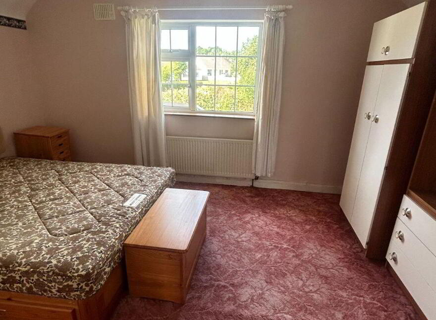76 Hawthorn Drive, Roscommon Town, F42VH98