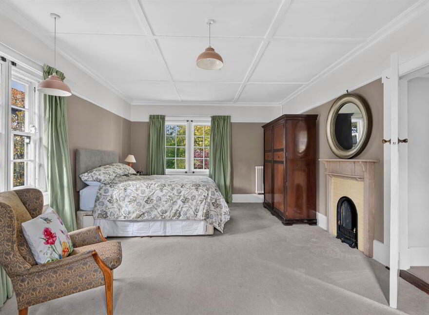2 Shrewsbury Park, Malone, Belfast, BT9 6PN