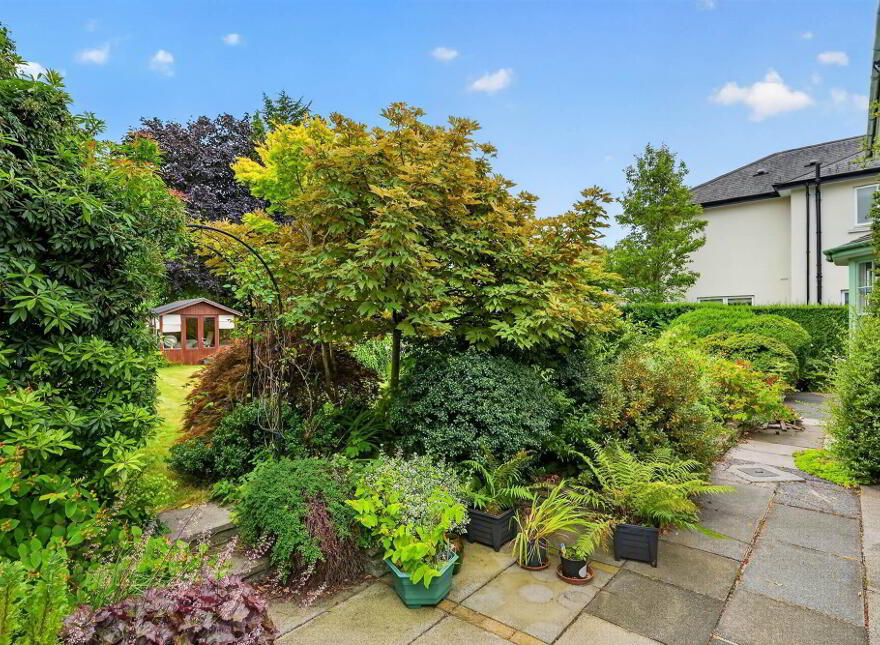 2 Shrewsbury Park, Malone, Belfast, BT9 6PN