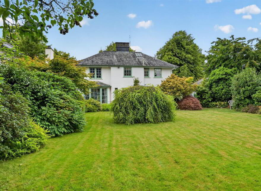 2 Shrewsbury Park, Malone, Belfast, BT9 6PN
