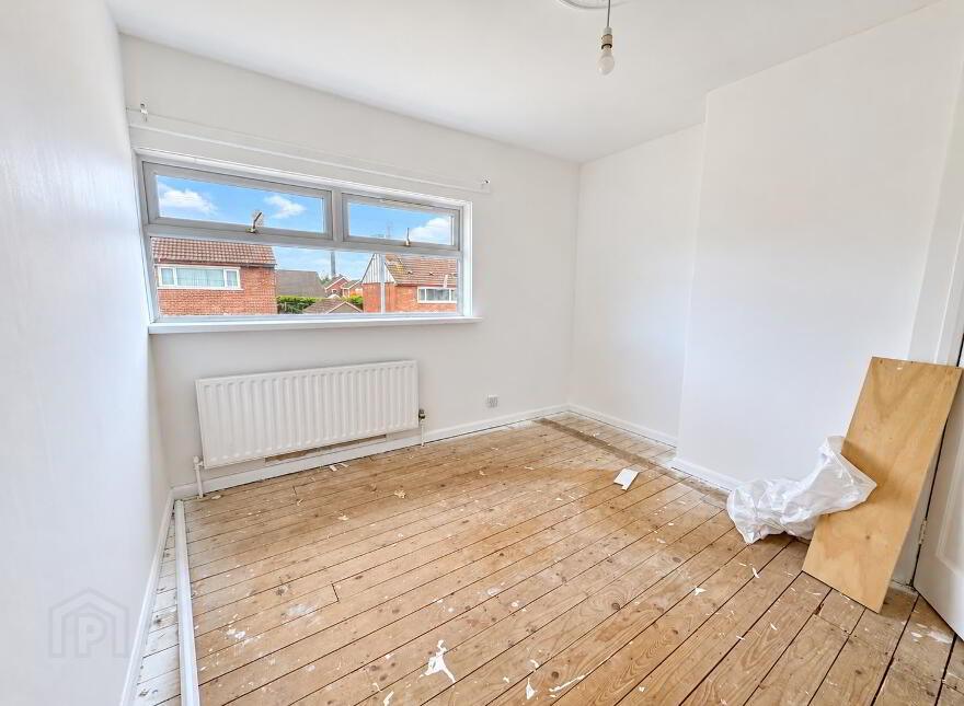 30 Coronation Road, Carrickfergus, BT38 7EX