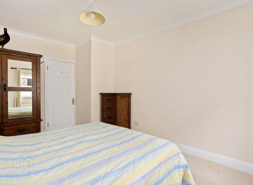 30 Langton Park, Newbridge, W12C890