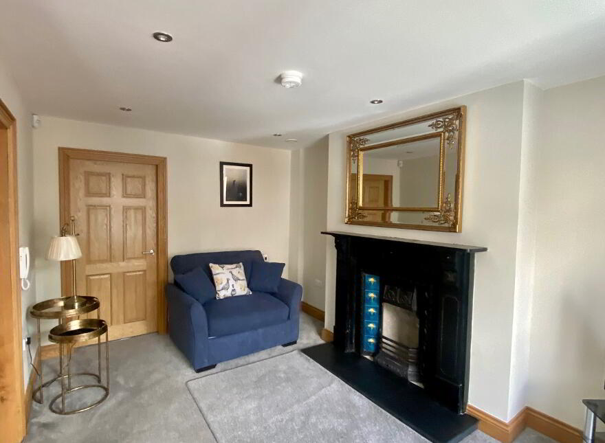 Apartment (B), 16 Main Street, Ballymoney, BT53 6AL