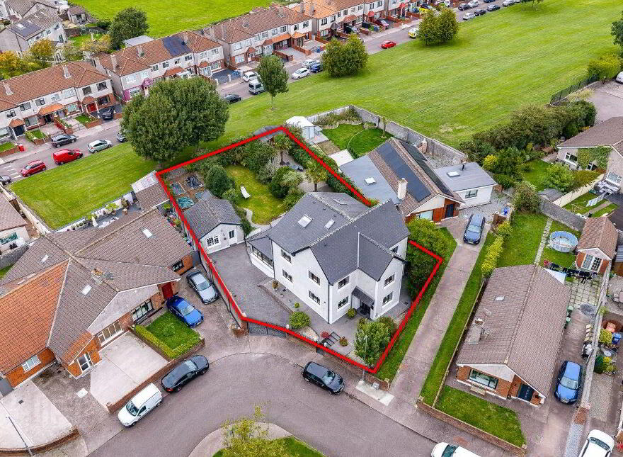 Lothlorien, Larchfield Close, Commons Road, Fairhill, T23N2Y6