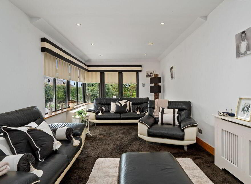 Lothlorien, Larchfield Close, Commons Road, Fairhill, T23N2Y6