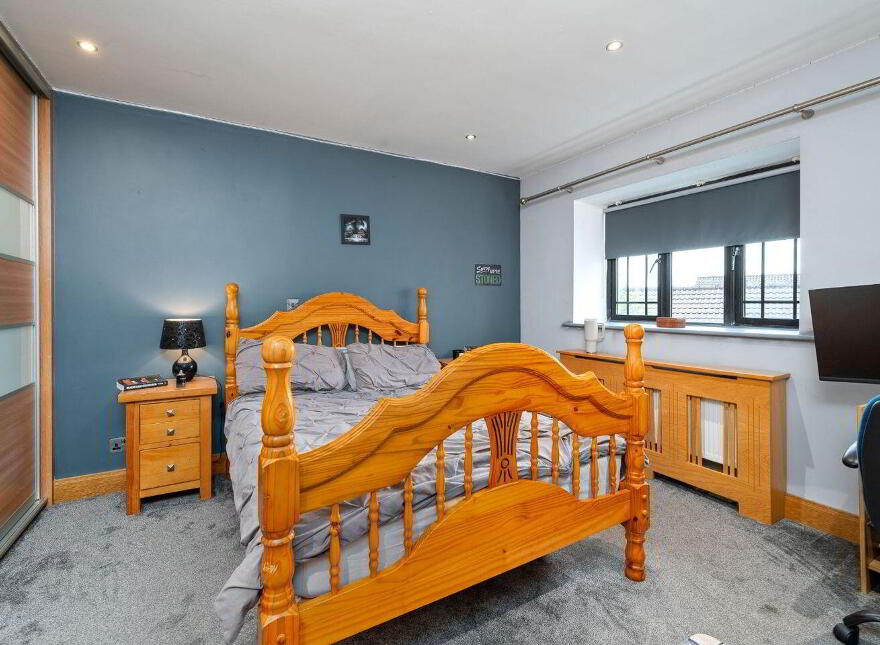 Lothlorien, Larchfield Close, Commons Road, Fairhill, T23N2Y6