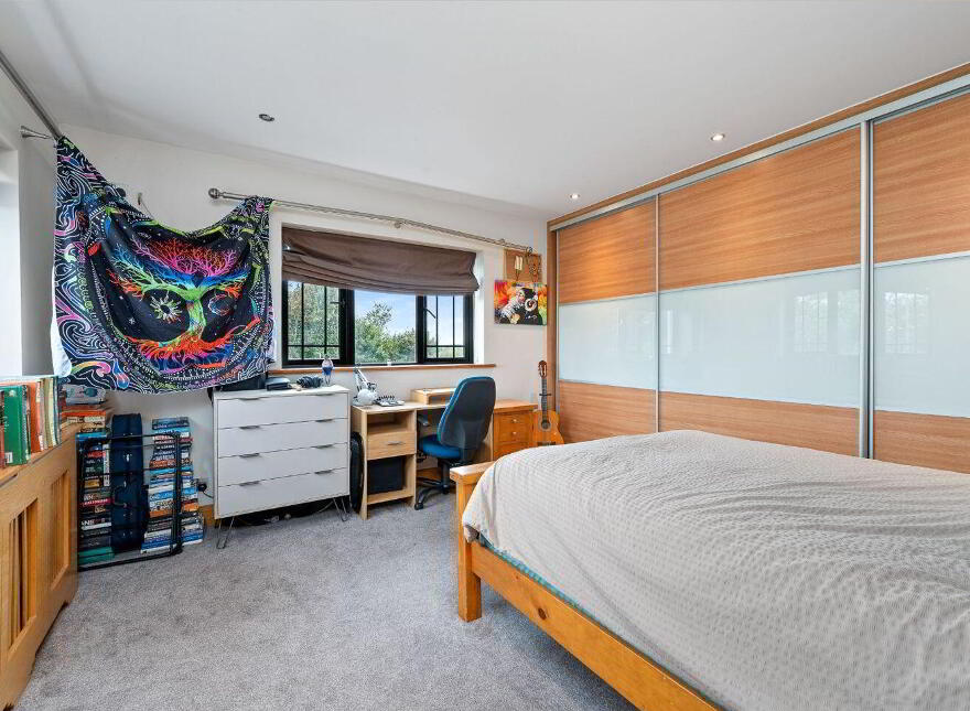 Lothlorien, Larchfield Close, Commons Road, Fairhill, T23N2Y6