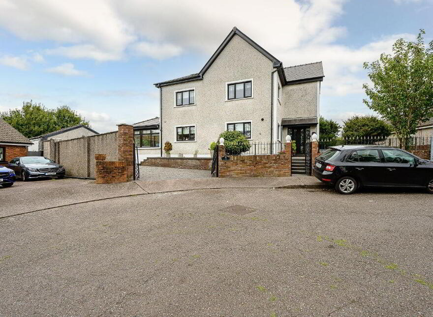 Lothlorien, Larchfield Close, Commons Road, Fairhill, T23N2Y6