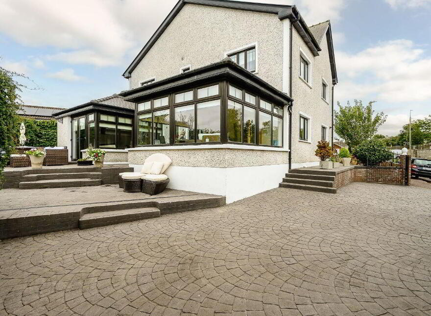 Lothlorien, Larchfield Close, Commons Road, Fairhill, T23N2Y6