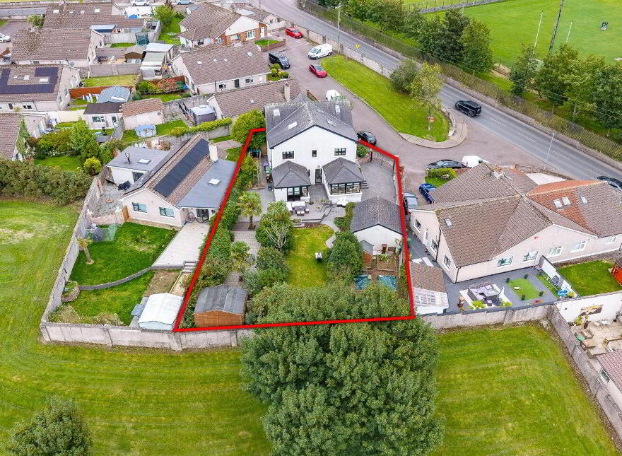 Lothlorien, Larchfield Close, Commons Road, Fairhill, T23N2Y6
