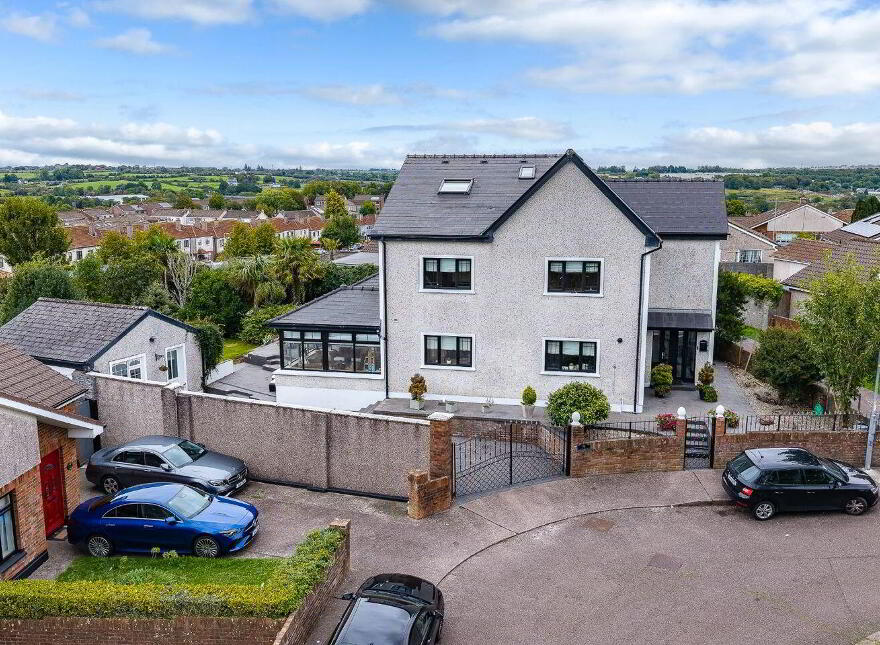 Lothlorien, Larchfield Close, Commons Road, Fairhill, T23N2Y6