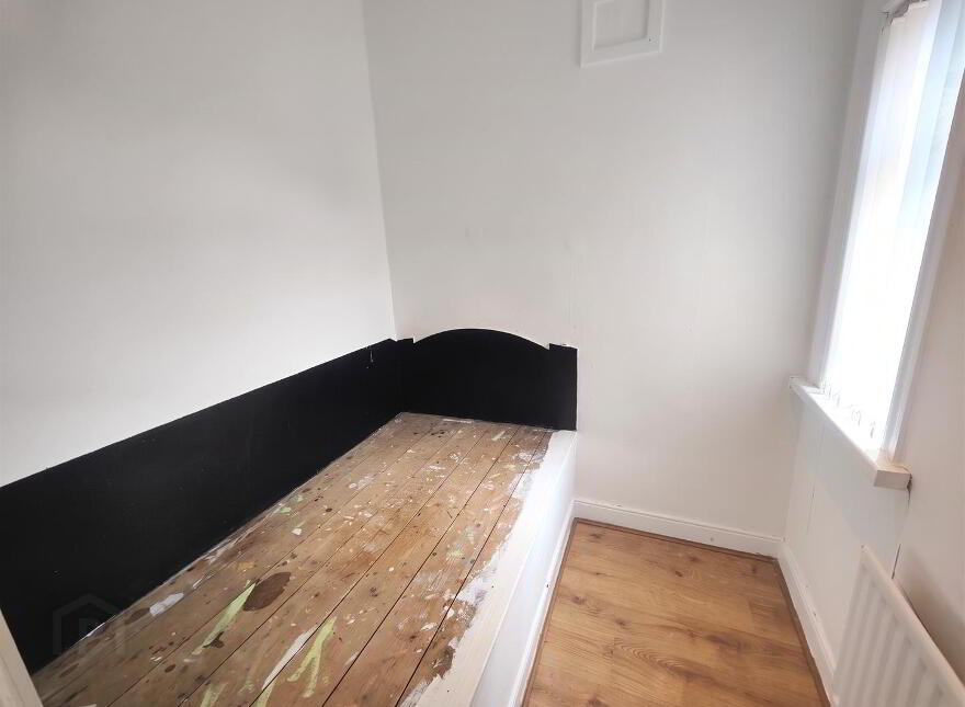 15 Benview Park, Belfast, BT14 8HT