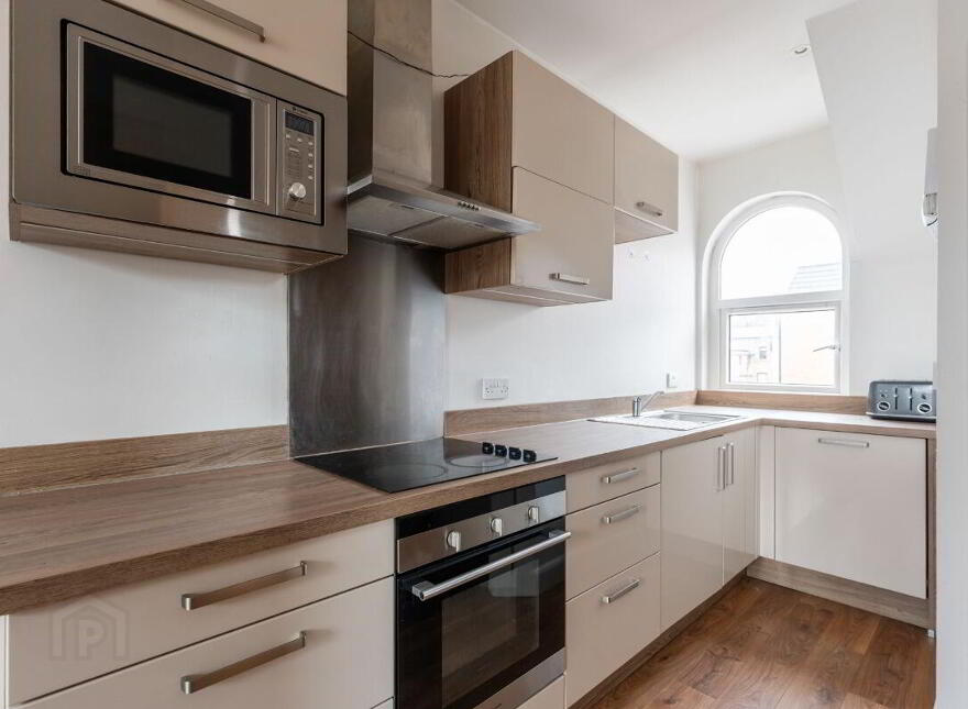 Apt 3, 89 Malone Avenue, Belfast, BT9 6EQ