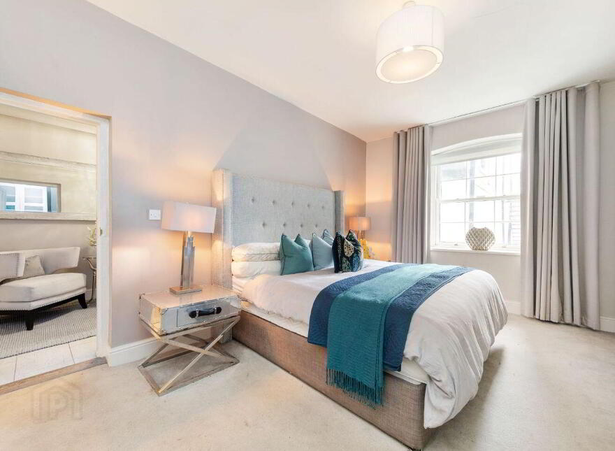 96 Pembroke Road, Ballsbridge, D04TY75