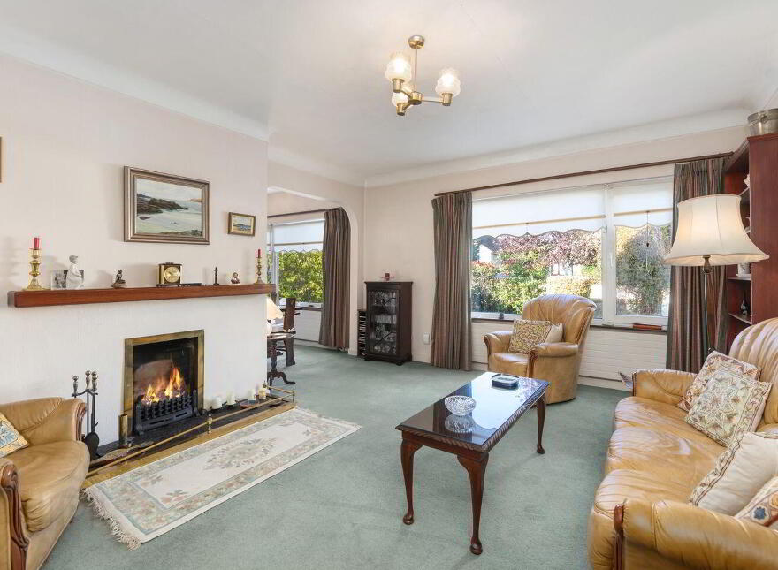 34 Oakley Grove, Blackrock, Blackrock, A94R9F4