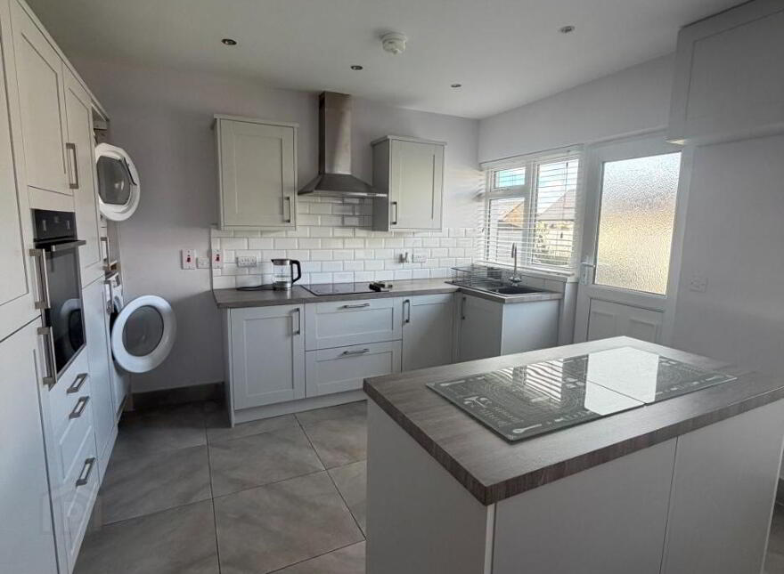 35 Ashgrove Park, Strabane, BT82 9EG